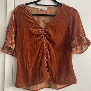 Madewell rust colored velvet blouse, size 4